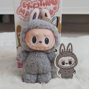 (Sesame Bean) Authentic Pop Mart Exciting Macaron Labubu - Open Box